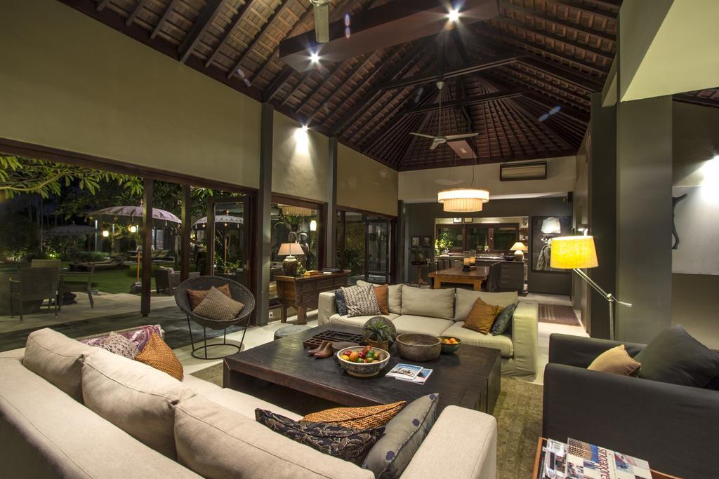 Chimera Villas Seminyak Exteriör bild