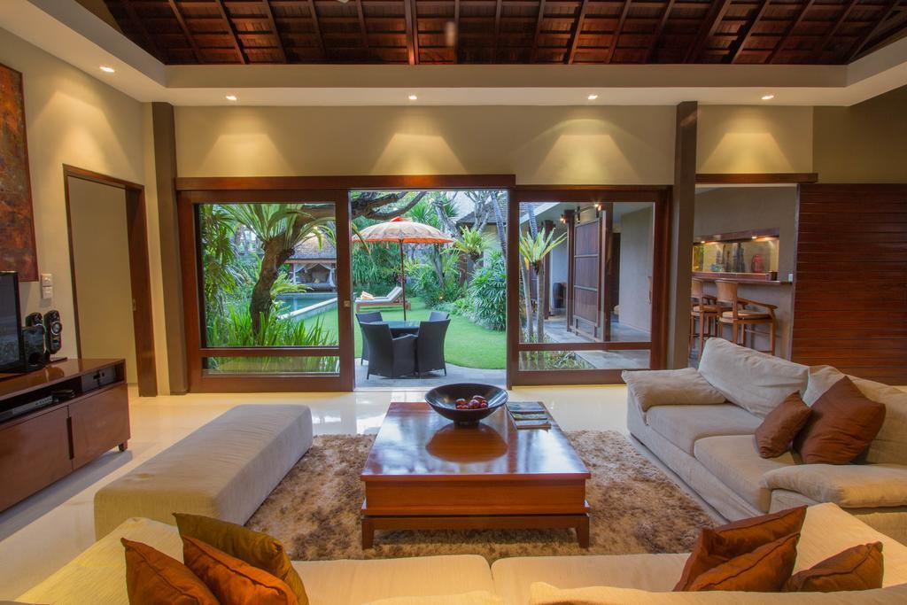 Chimera Villas Seminyak Exteriör bild
