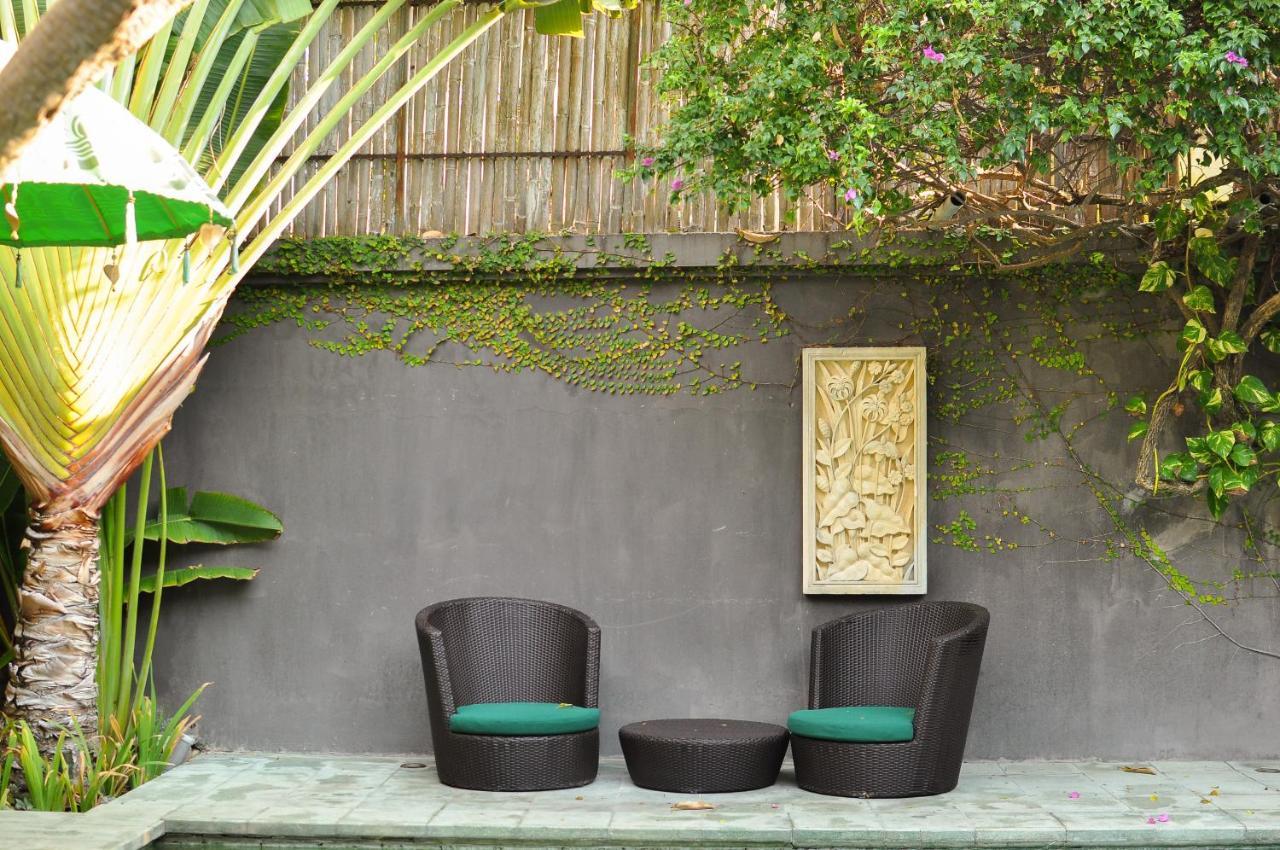 Chimera Villas Seminyak Exteriör bild